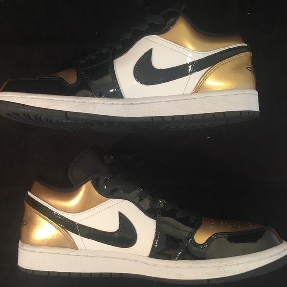 Jordan 1 low “gold toe” - Picture 3 of 6